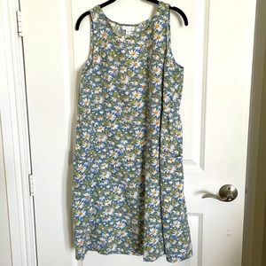 JJill linen sleeveless shift dress with pockets. Size M